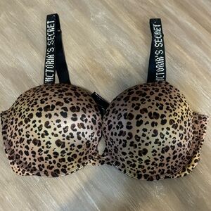 COPY - Victoria’s Secret Very Sexy Leopard Print Satin Push-up Bra